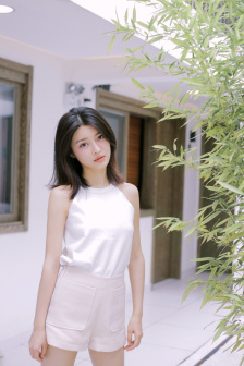 丫头我进去了忍不了了视频